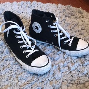 Black textured converse high top